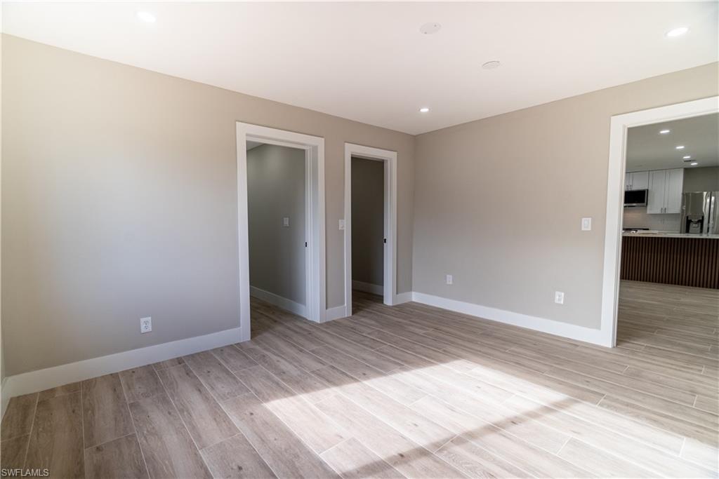 GOLDEN GATE CITY - Residential