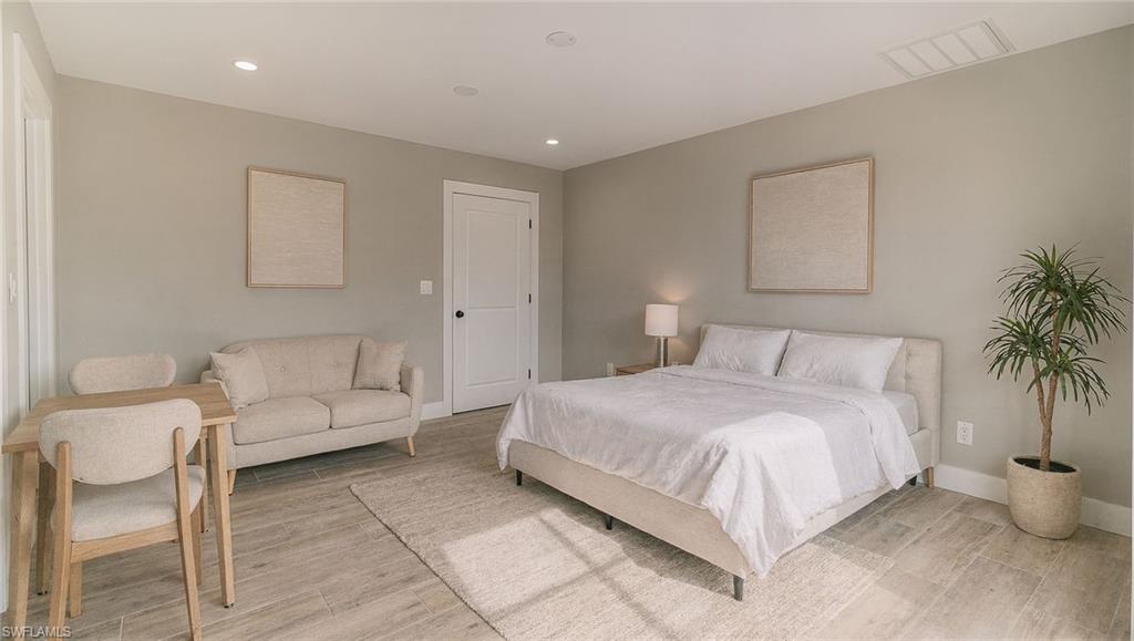 GOLDEN GATE CITY - Residential