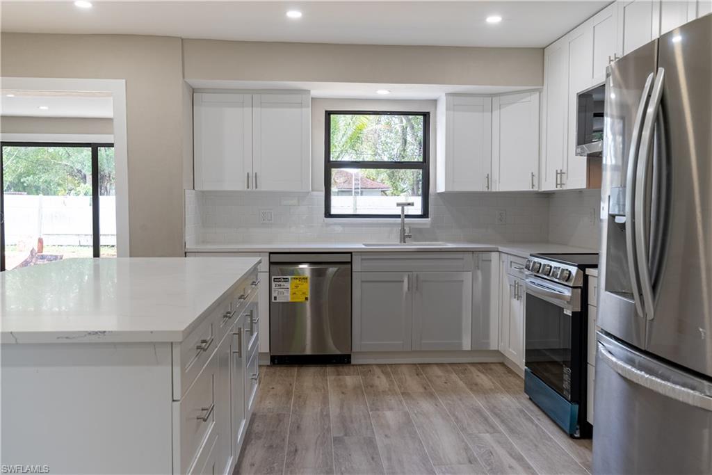 GOLDEN GATE CITY - Residential