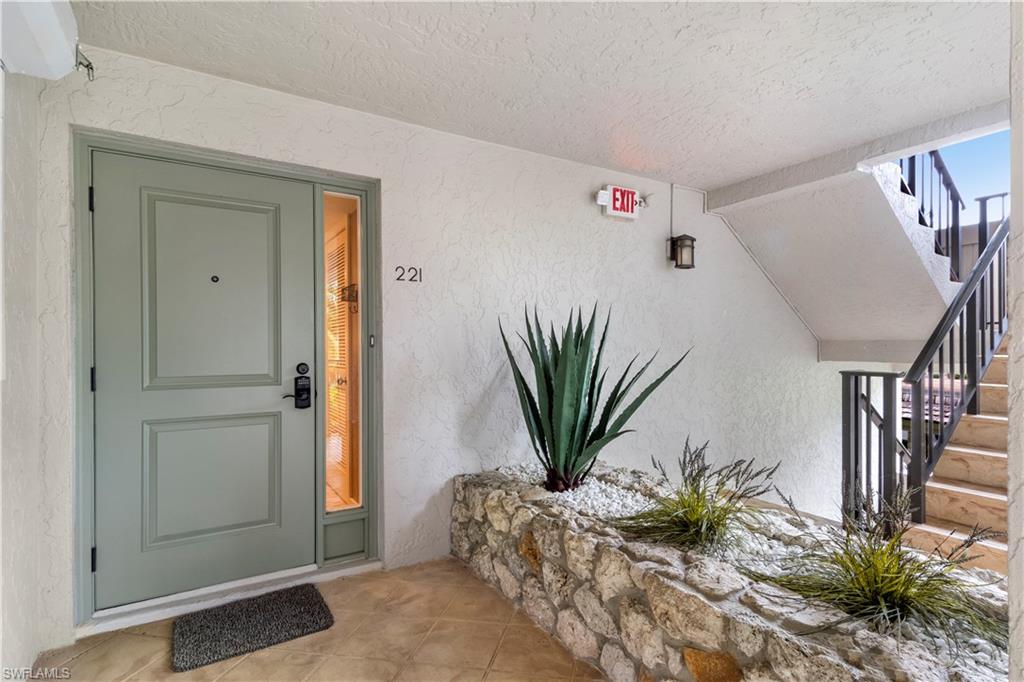 SANCTUARY - Residential