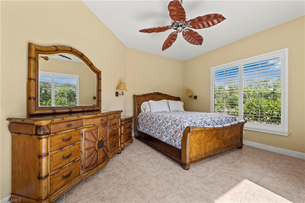 BRIARWOOD - Residential Lease