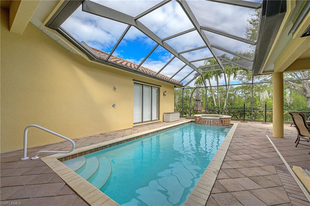 BRIARWOOD - Residential Lease