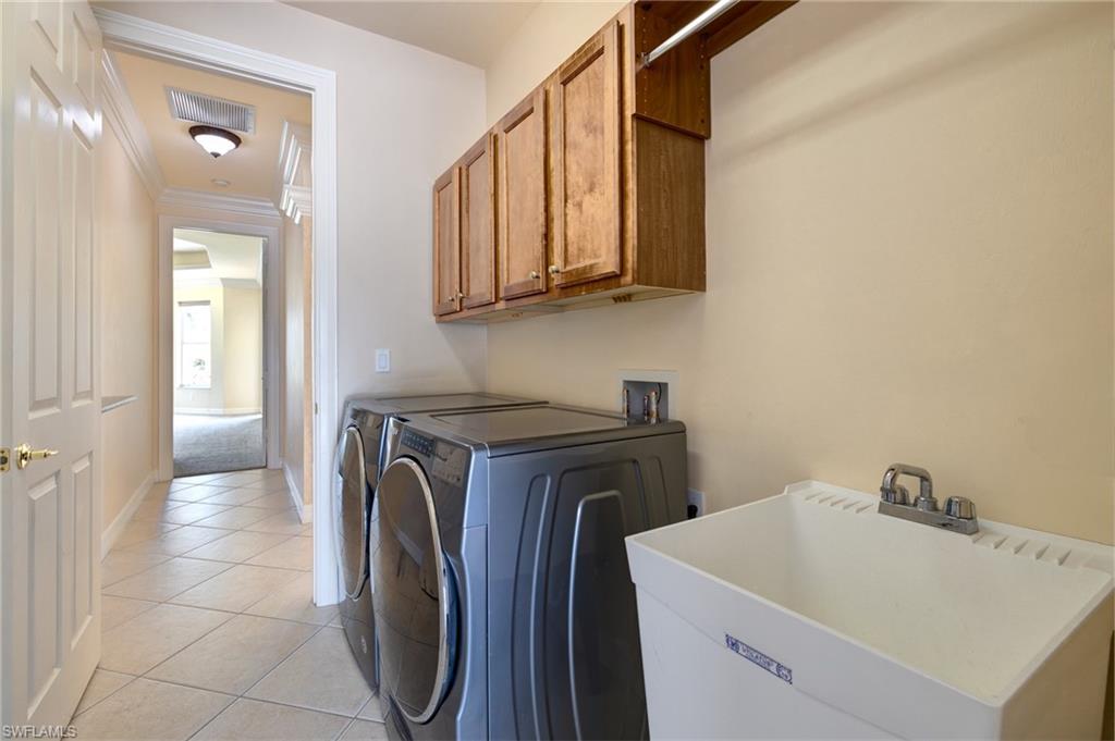 SATURNIA LAKES - Residential