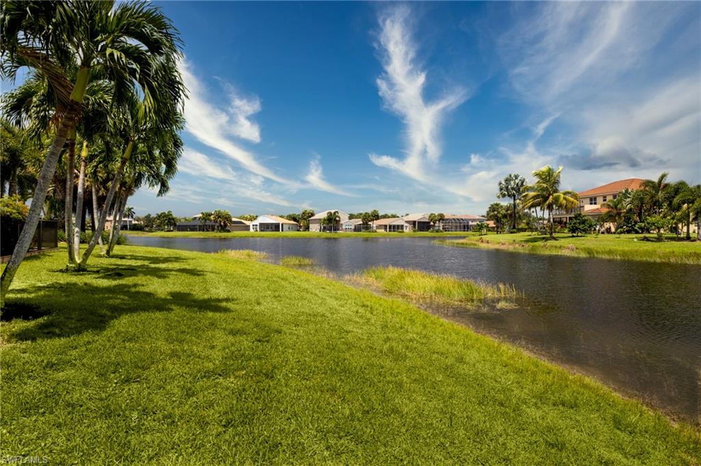 SATURNIA LAKES - Residential