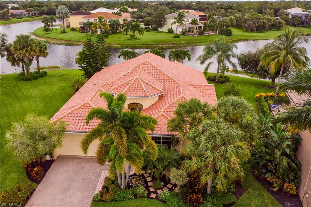 SATURNIA LAKES - Residential