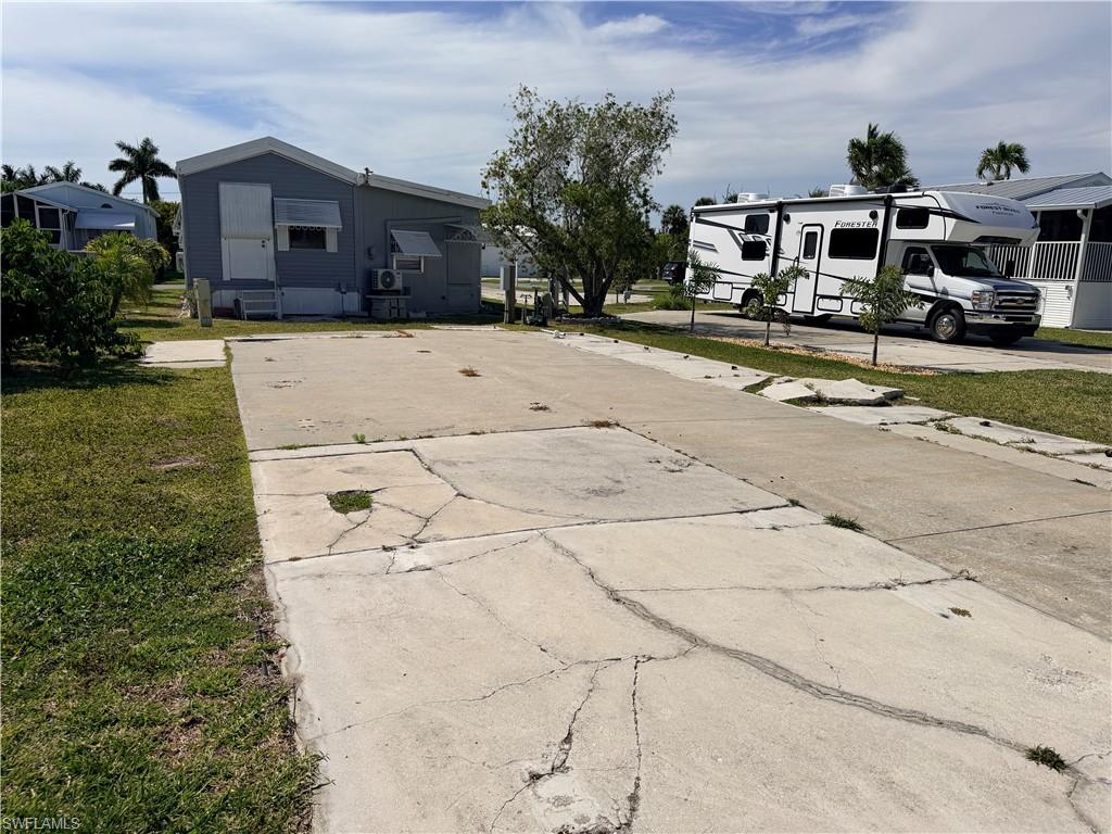 PALMETTO PALMS R V - Land