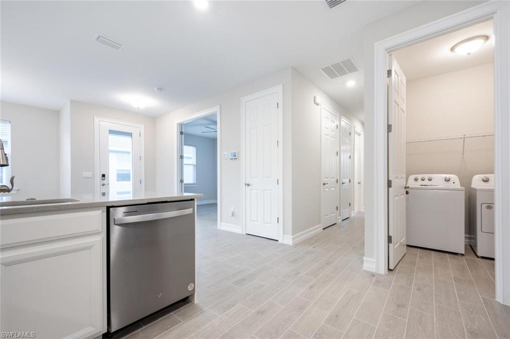 ENBROOK - Residential Lease