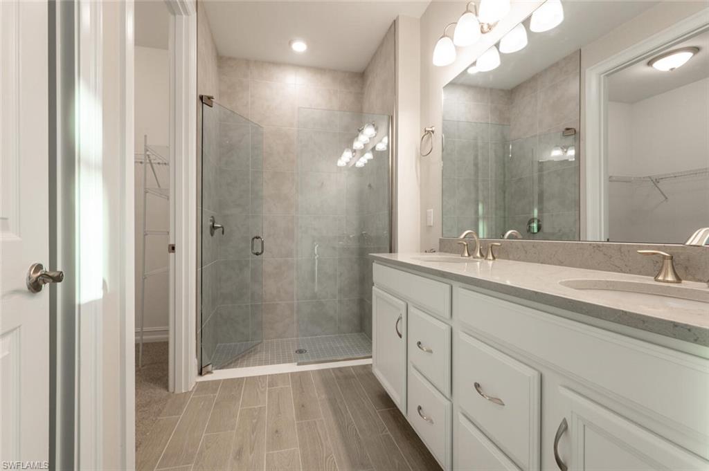 ENBROOK - Residential Lease