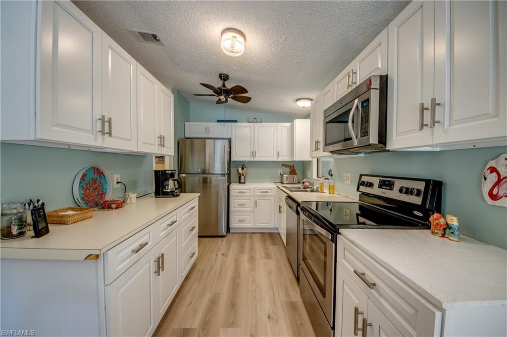 PINE ISLAND COVE - Residential