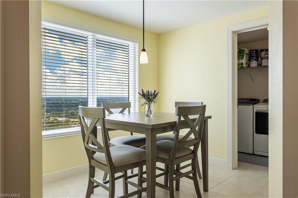 RIVIERA - Residential Lease