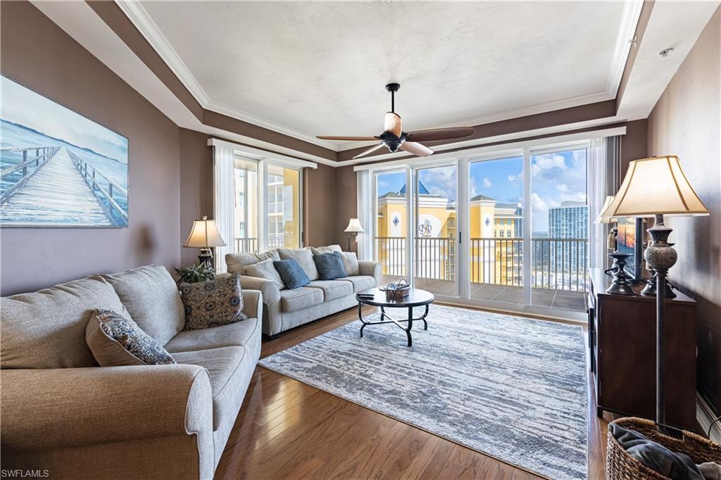 RIVIERA - Residential Lease