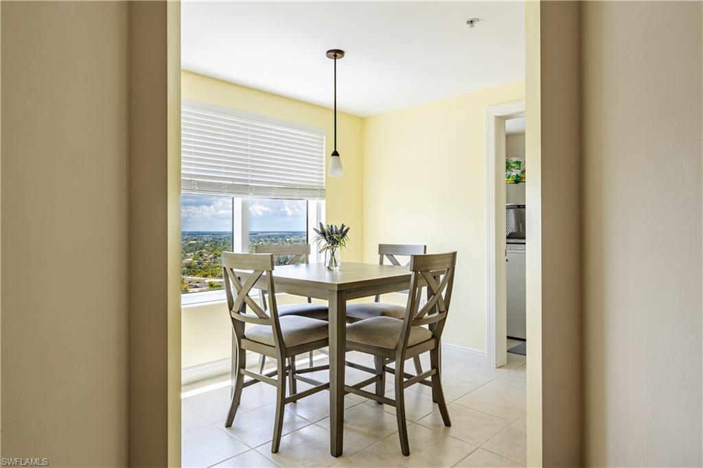 RIVIERA - Residential Lease