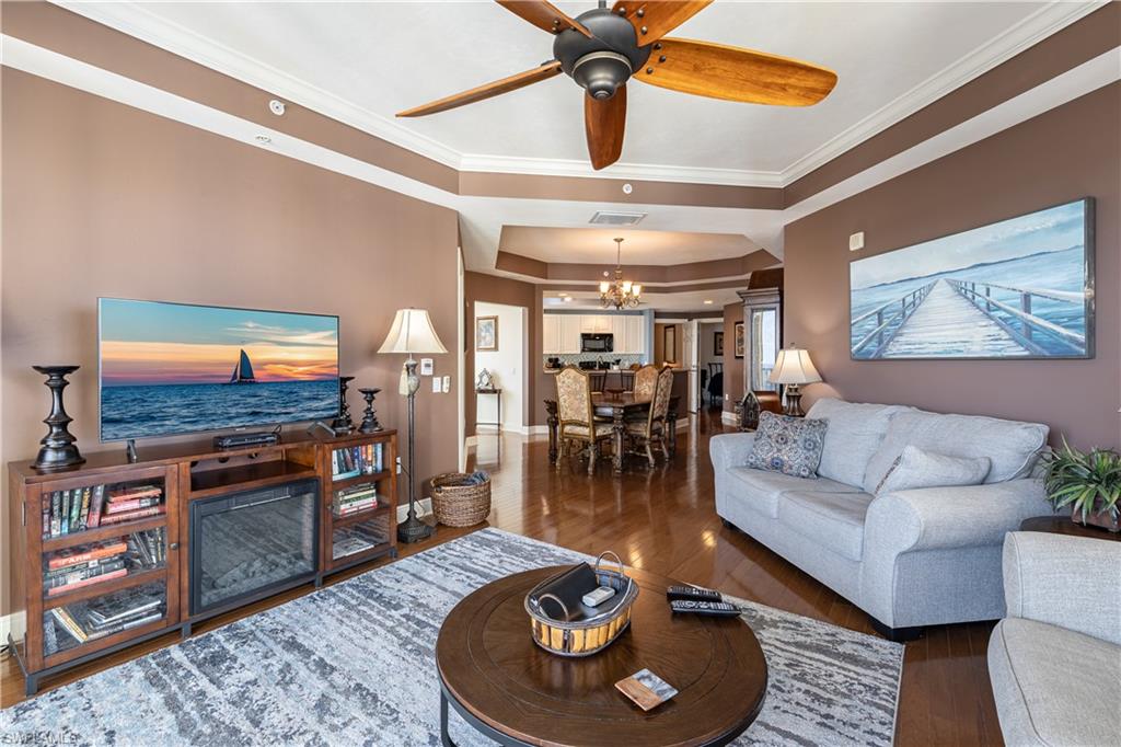 RIVIERA - Residential Lease