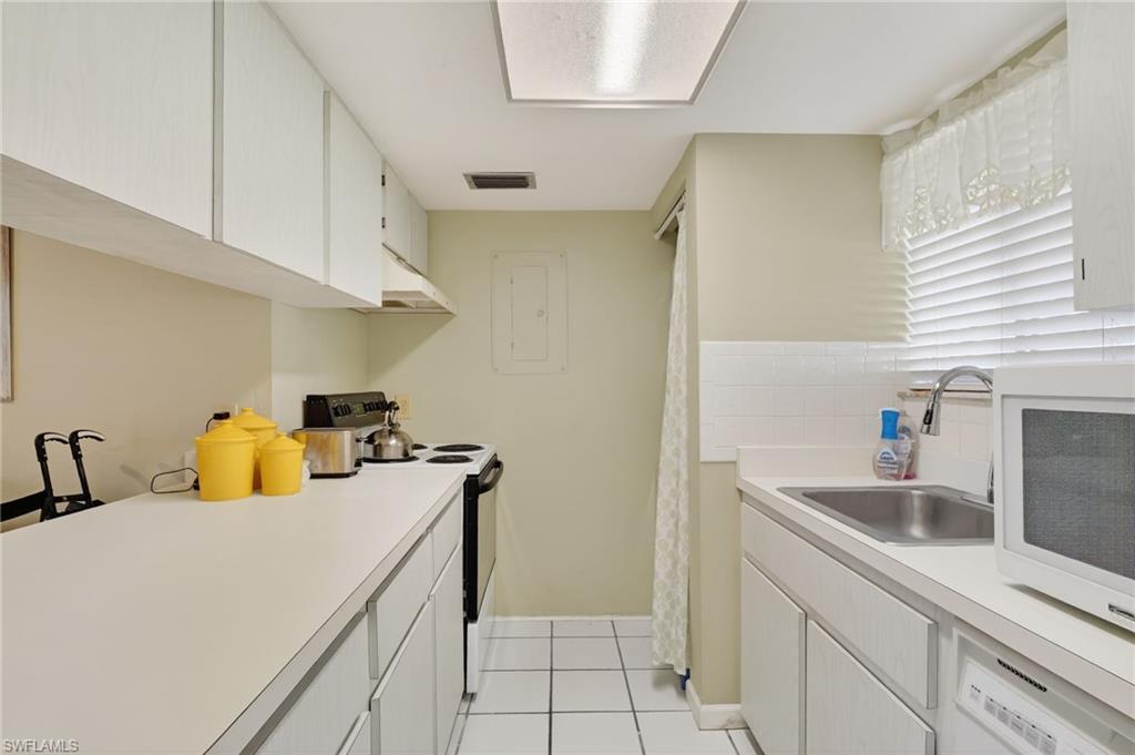 PROVINCETOWN - Residential