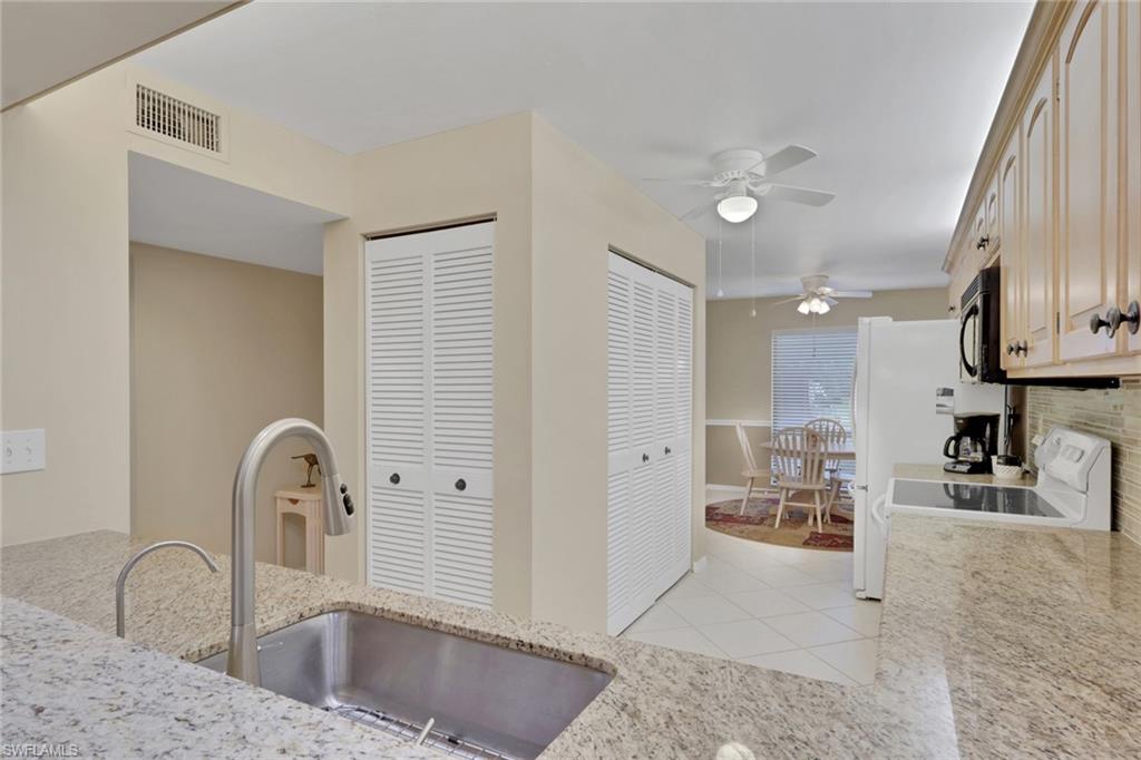 FOUNTAINS V - Residential