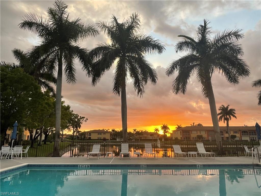 FOUNTAINS V - Residential