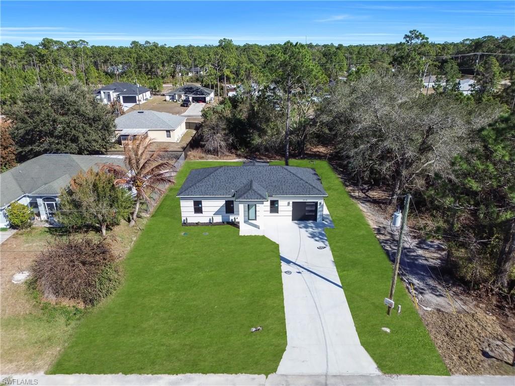 LEHIGH ACRES - Residential