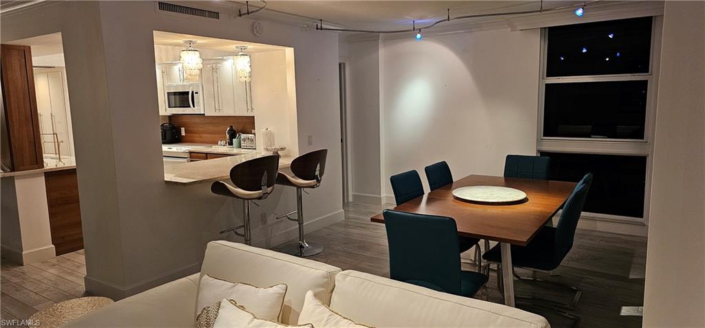 THE BARCELONA - Residential Lease