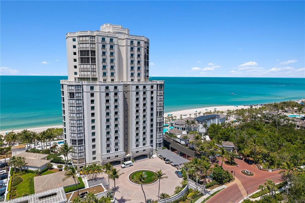 WINDSOR AT BAY COLONY - Residential