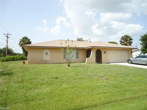 901 SE 32nd St, Cape Coral, FL 33904 - #: 224003591