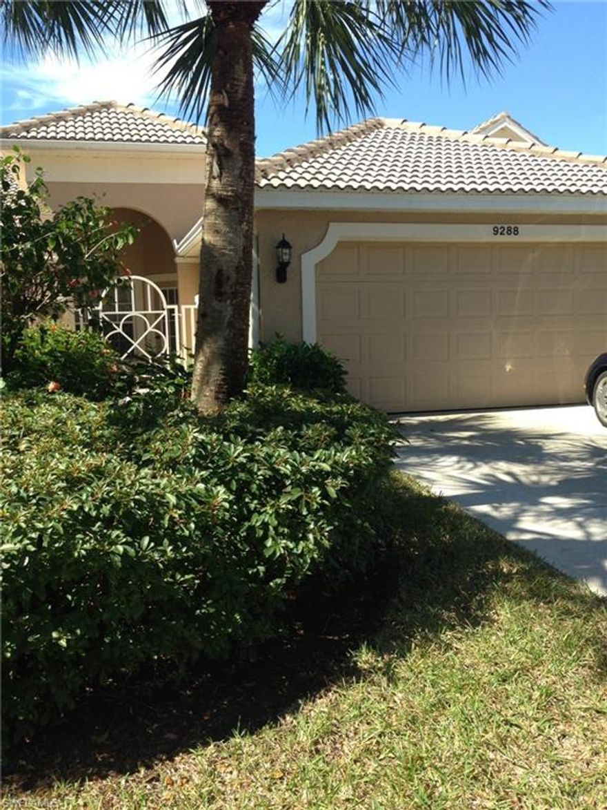 *LOWEST PRICED VILLA IN SPRING RUN - THIS BEAUTIFUL SABAL MODEL IS MOVE IN READY OFFERING THE HIGHLY DESIRED WESTERN EXPOSURE! ENJOY SWIMMING IN THE POOL WHILE WATCHING THE SUNSET OR WATCHING THE GOLFERS DURING THE DAY. THIS HOME IS BEING SOLD TURN KEY SO YOU JUST NEED YOUR SUITCASE AND IT'S READY FOR YOU. THIS HOME HAS BEEN RECENTLY PAINTED INSIDE, AC INSTALLED IN 2014, AND COMPLETE WITH PLANTATION SHUTTERS! SPRING RUN IS THE HIGHLY DESIRED BUNDLED GOLF COMMUNITY LOCATED IN THE HEART OF THE BROOKS COMMUNITY.