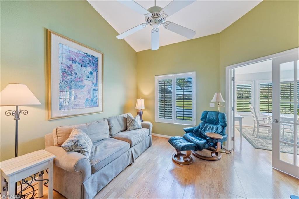 WEDGEFIELD VILLAS - Residential