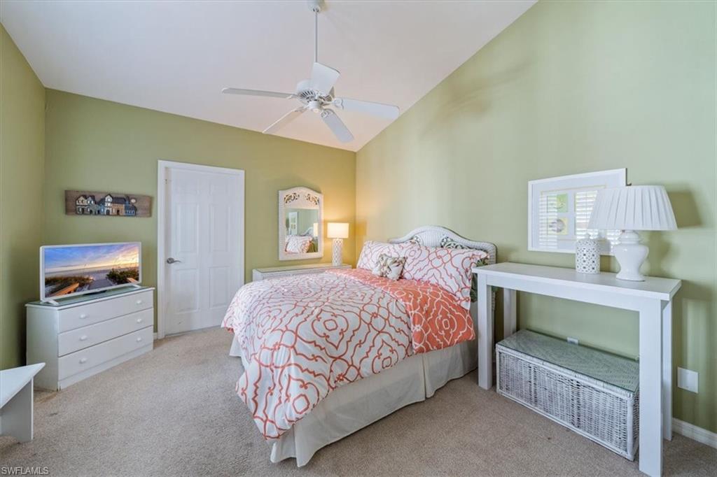 WEDGEFIELD VILLAS - Residential