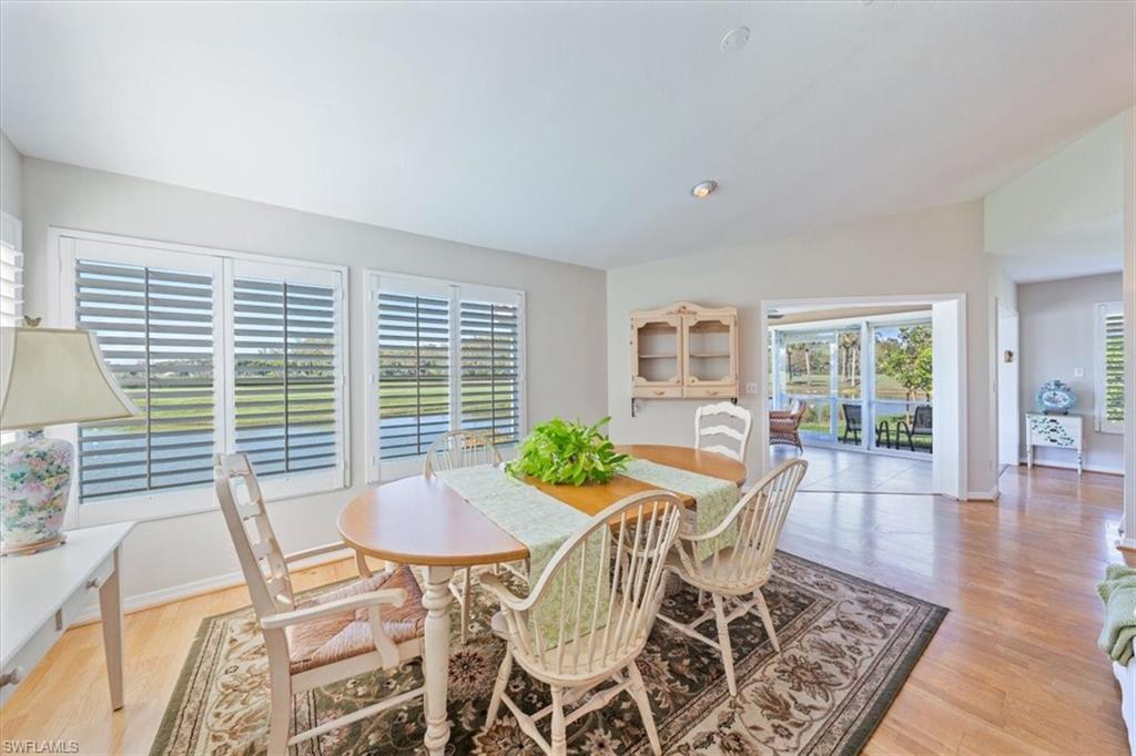 WEDGEFIELD VILLAS - Residential