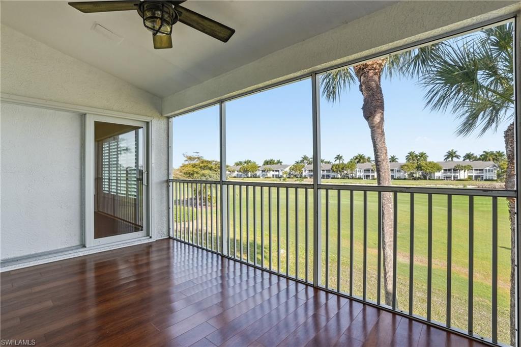 WEDGE WOOD AT THE STRAND - Residential