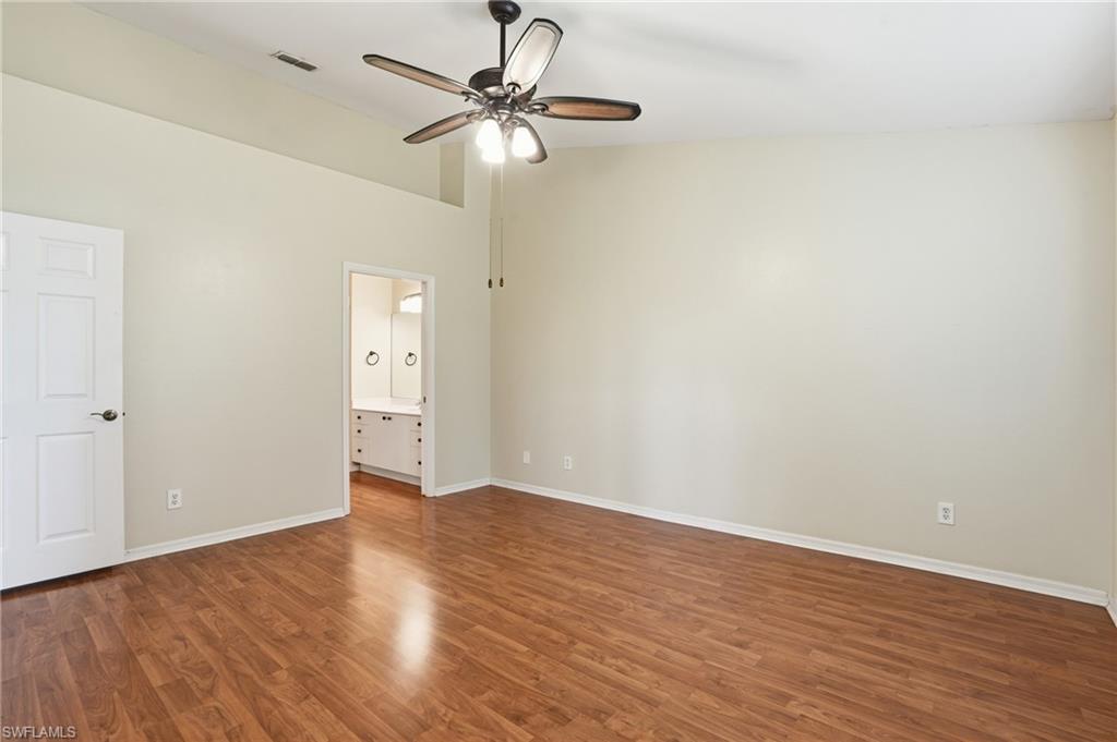 WEDGE WOOD AT THE STRAND - Residential