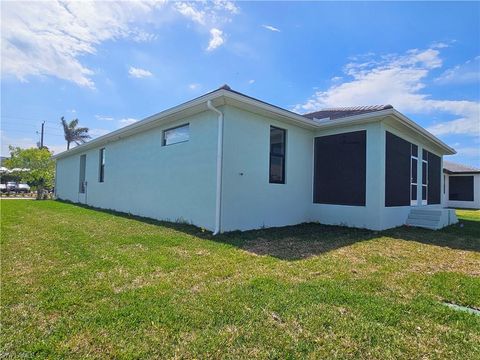 A home in PUNTA GORDA