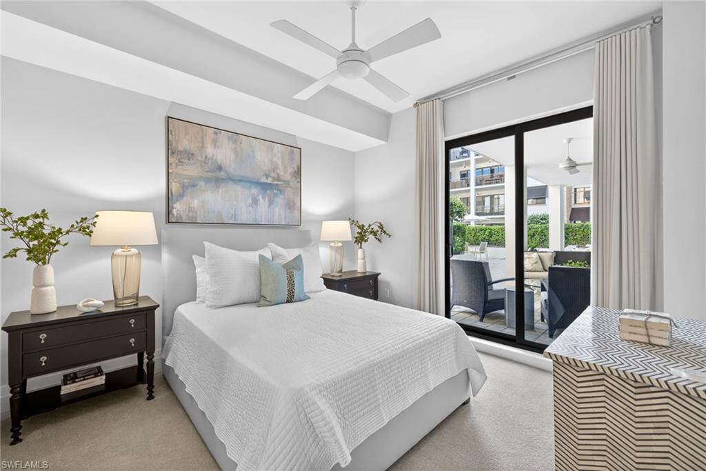 NAPLES SQUARE - Residential