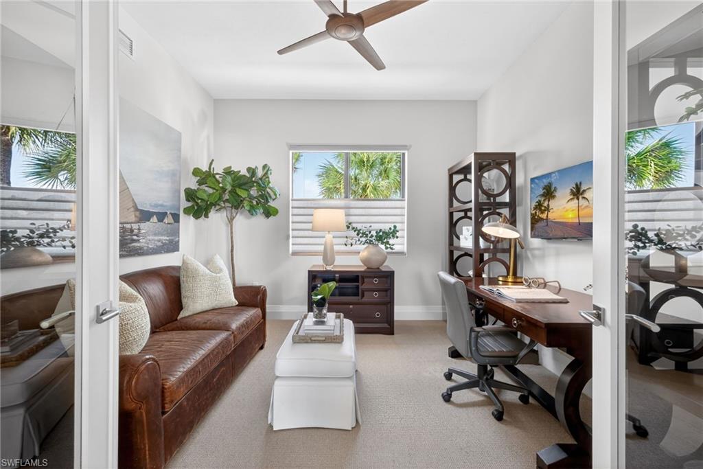 NAPLES SQUARE - Residential