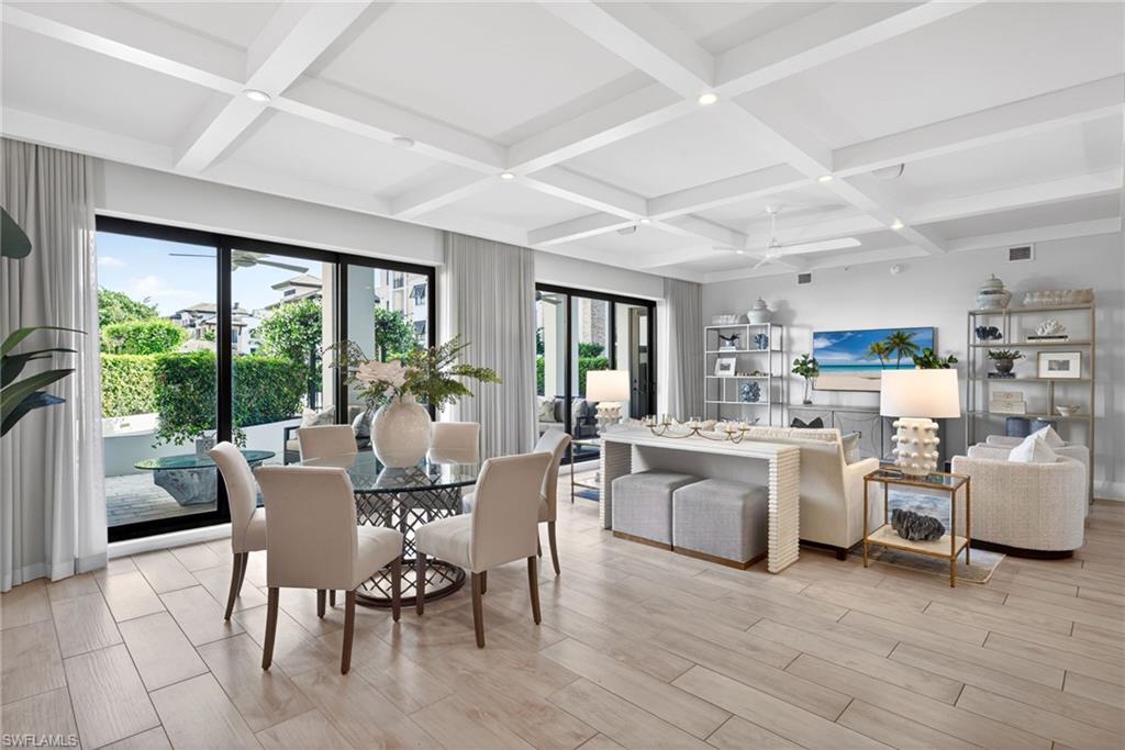 NAPLES SQUARE - Residential
