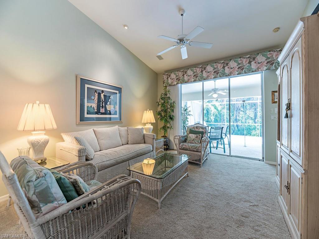 WIGGINS BAY VILLAS - Residential