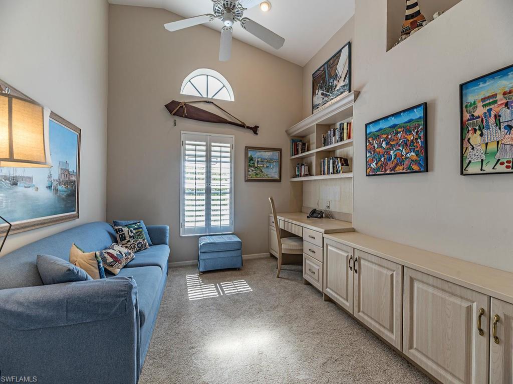 WIGGINS BAY VILLAS - Residential