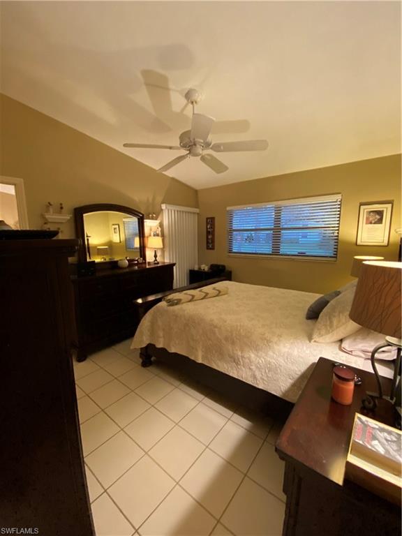 BOCA CIEGA MANOR - Residential