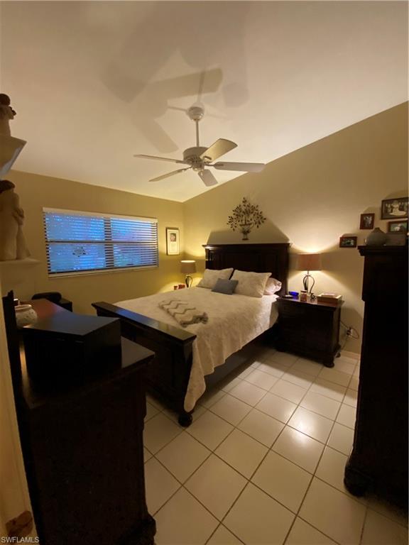 BOCA CIEGA MANOR - Residential