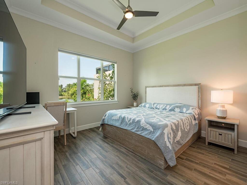 ISLES OF COLLIER PRESERVE - Residential