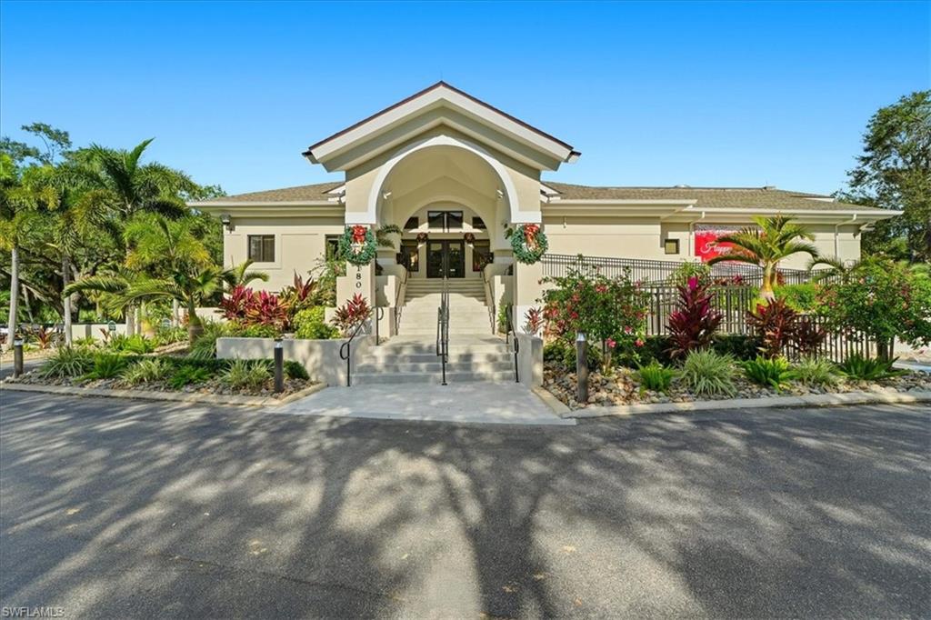 VILLAGES AT COUNTRY CREEK - Residential