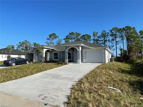 4748\/4750 29th St SW, Lehigh Acres, FL 33973 - #: 224085119