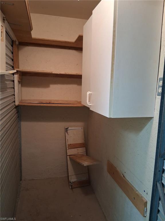 RIVERS CONDO - Residential