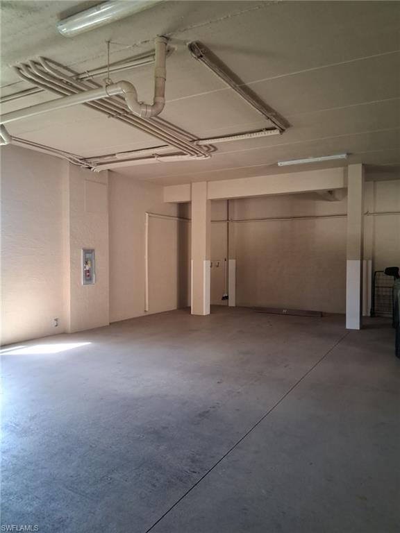 RIVERS CONDO - Residential