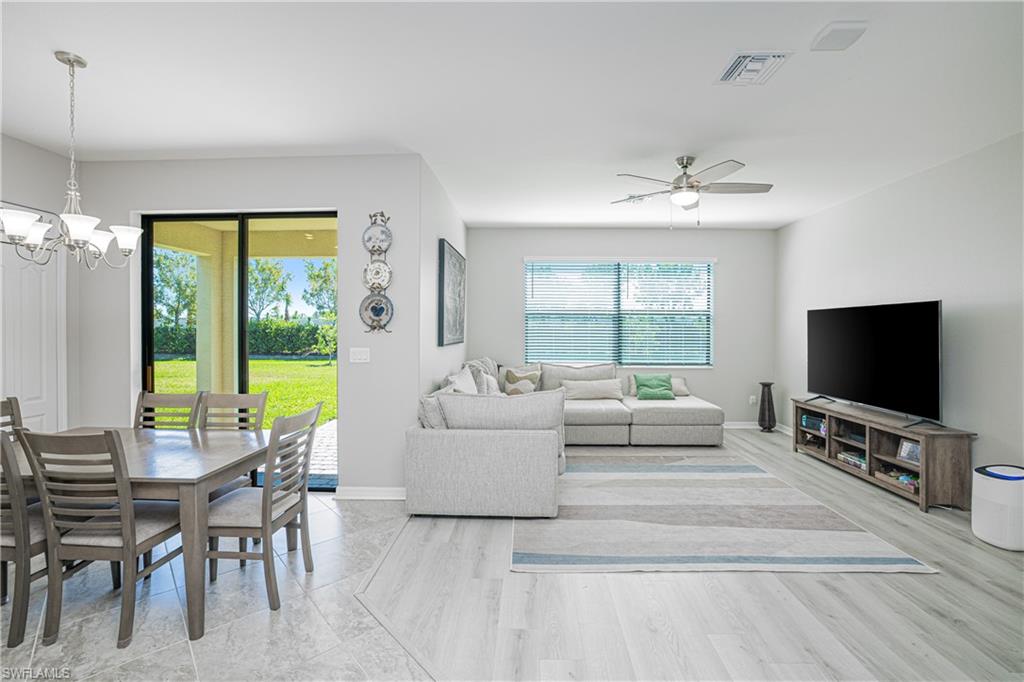 PORTICO - Residential