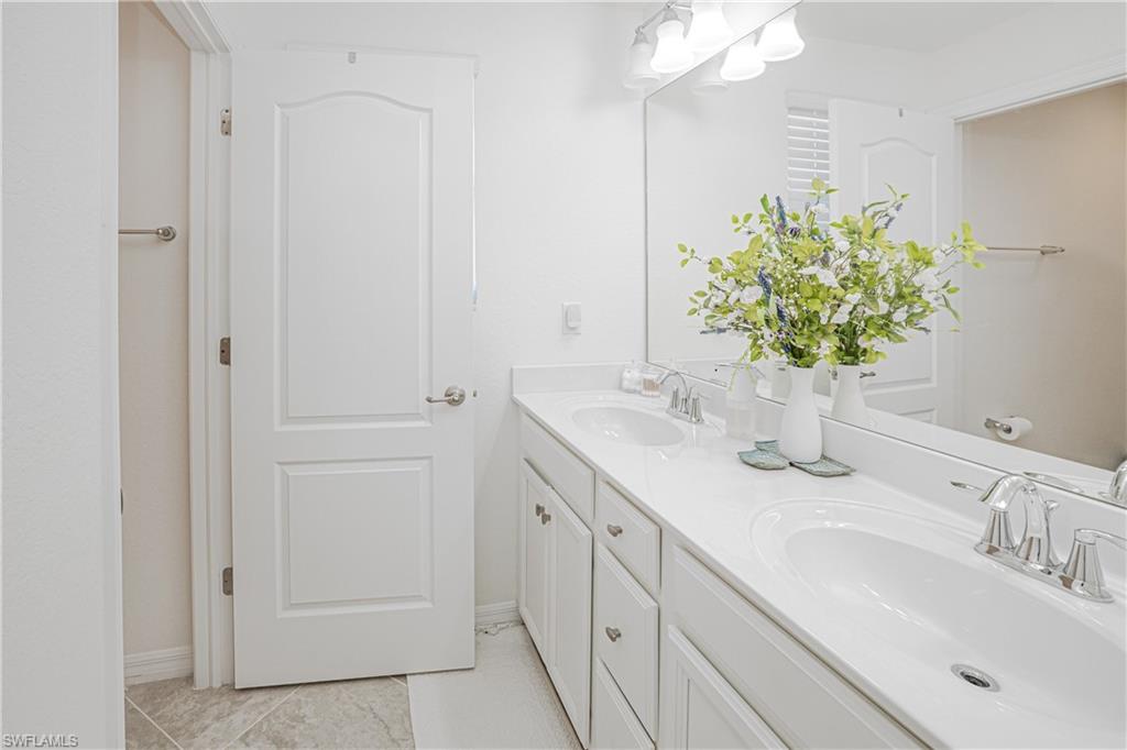 PORTICO - Residential