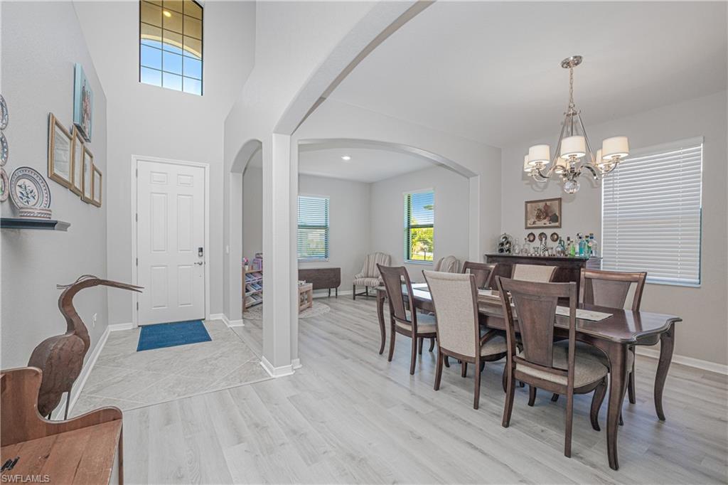 PORTICO - Residential