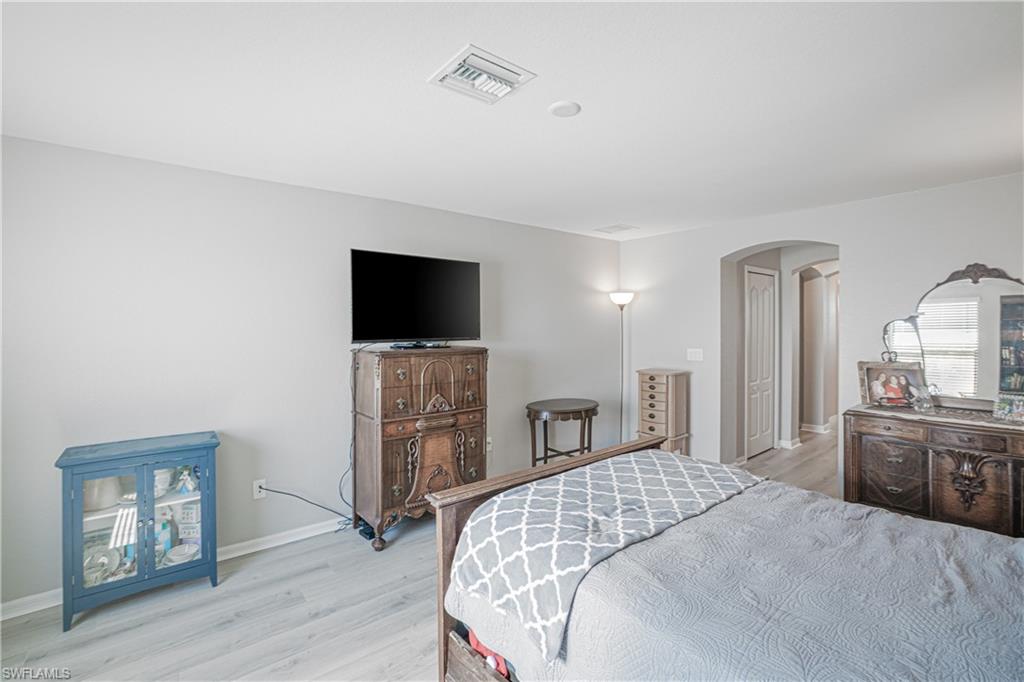 PORTICO - Residential