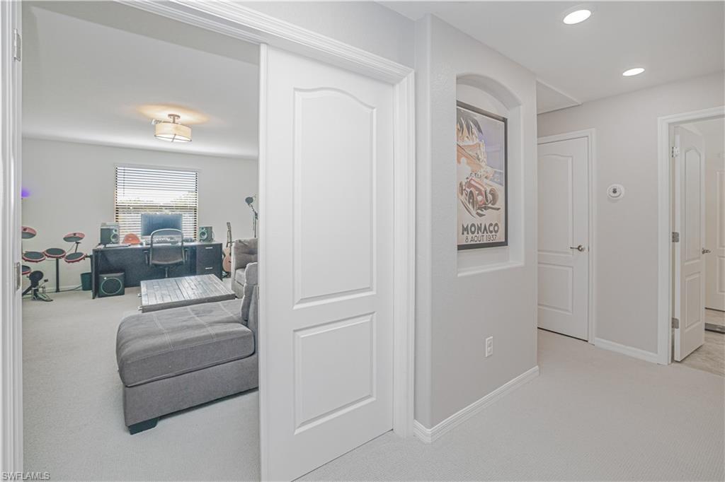 PORTICO - Residential