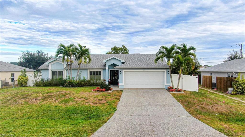 CAPE CORAL - Residential