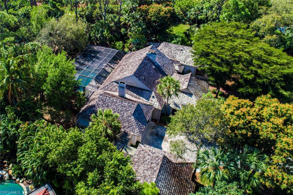 PELICAN BAY WOODS - Residential